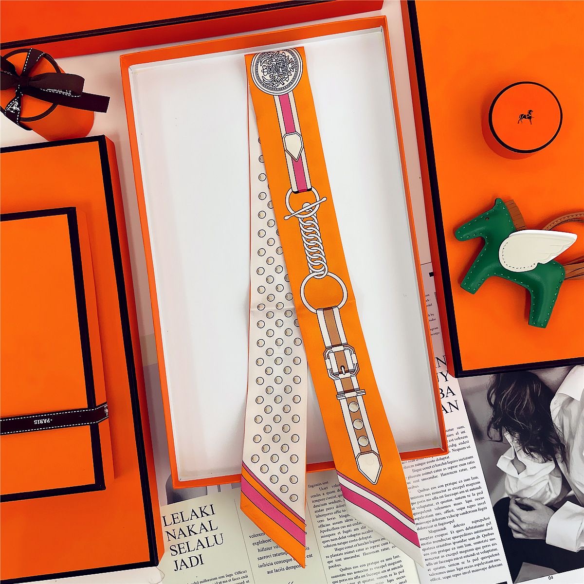 Kadın Yaz Pembe Puantiyeli Eşa - Travel Accessories Aesthetic incelemesi ve fiyatı
